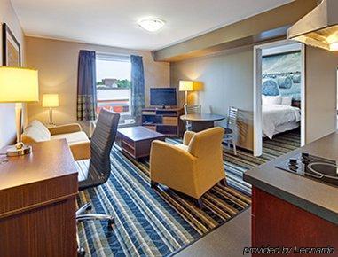 Super 8 By Wyndham Mb 2* Brandon